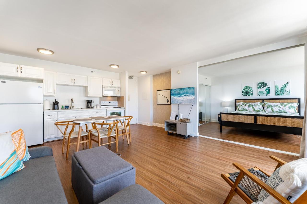 Waikiki Banyan W-Ocean Views With Free Parking! Apartment Honolulu Exterior photo