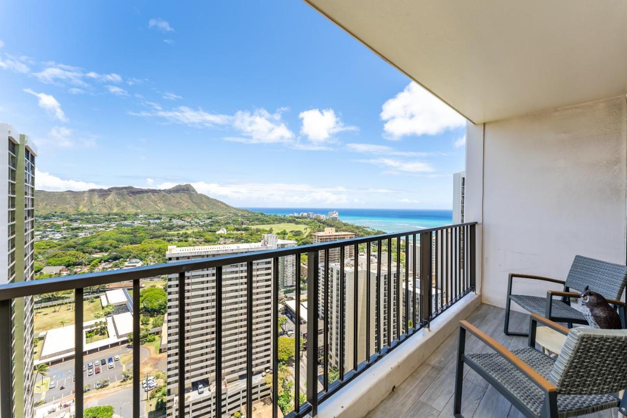 Waikiki Banyan W-Ocean Views With Free Parking! Apartment Honolulu Exterior photo