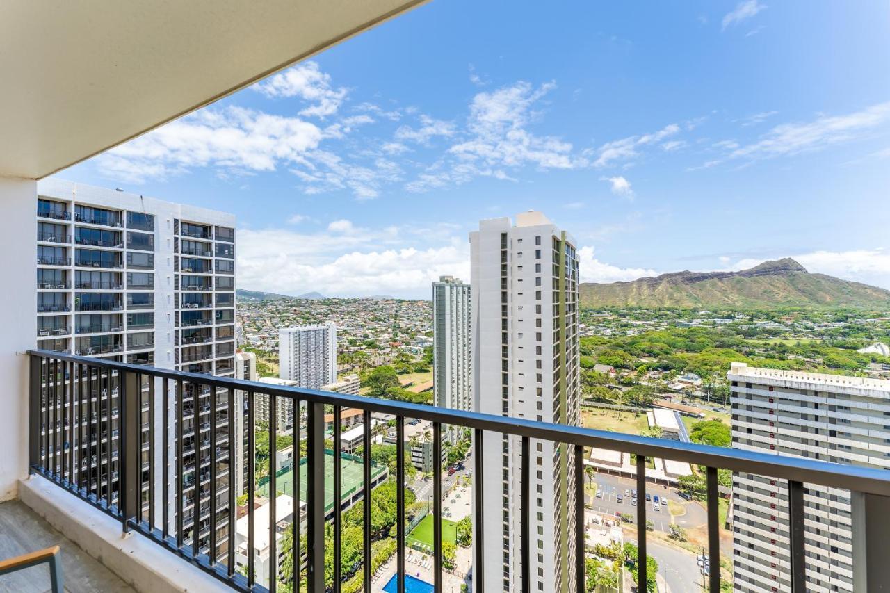 Waikiki Banyan W-Ocean Views With Free Parking! Apartment Honolulu Exterior photo