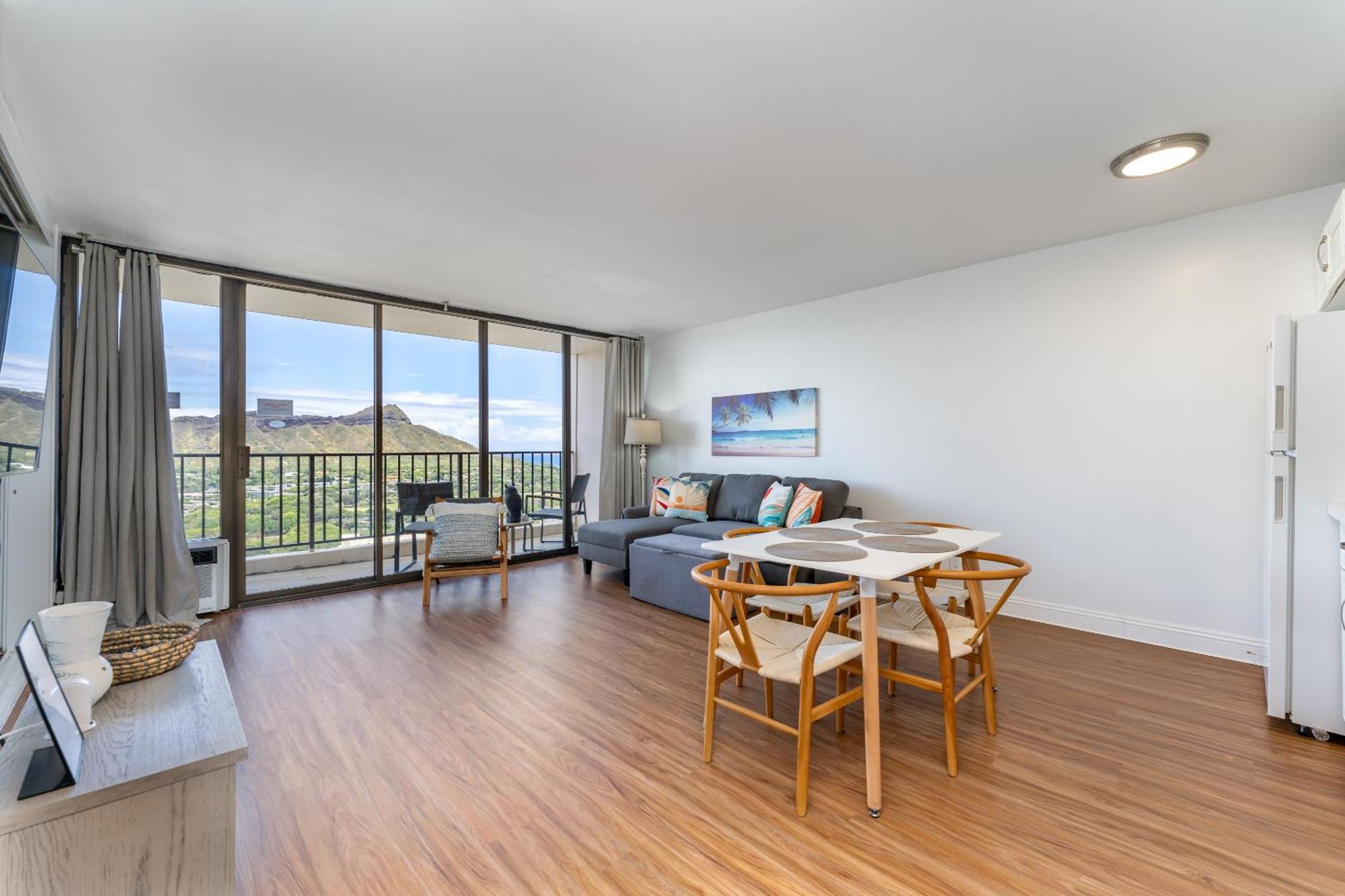 Waikiki Banyan W-Ocean Views With Free Parking! Apartment Honolulu Exterior photo